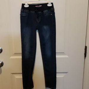 Girls Lee Jean's sz10